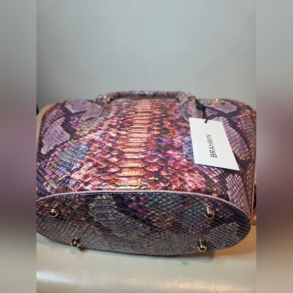 NWT Brahmin Jenny Dewberry Ametrine Snakeskin Dustbag Purple Pink Iridescent - Picture 3 of 6